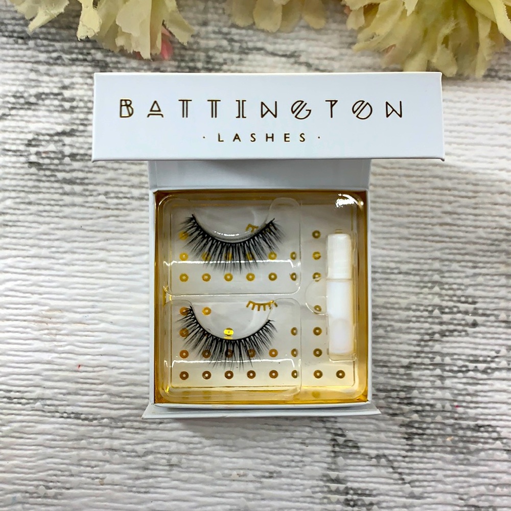 Battington Beauty! Monroe Reusable 3D Silk Full Lashes + Glue SET! NEW!